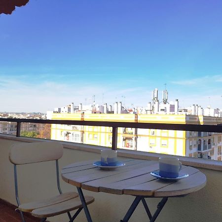 Apartamento Turistico En Sevilla ภายนอก รูปภาพ